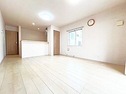 平塚市西真土3丁目 戸建