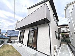 厚木市鳶尾1丁目　2号棟