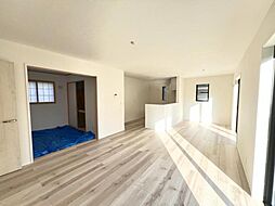 横浜市栄区野七里104　2棟　2号棟