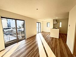 横浜市栄区野七里104　2棟　1号棟