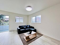 あきる野三内24ー1期　2号棟