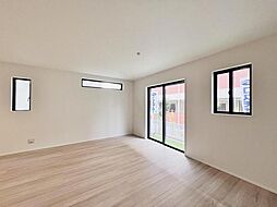 青梅河辺町 A号棟