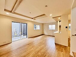 羽村市緑ヶ丘4丁目　2号棟