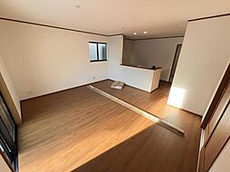 川口市赤井　C号棟