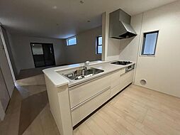 川口市鳩ケ谷本町　3号棟