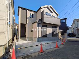 草加市谷塚上町631番　A号棟