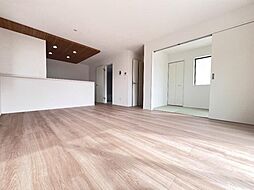 川口市東貝塚6期8棟　2号棟