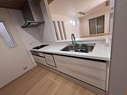 川口市弥平3丁目　1号棟