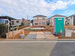 越谷市花田4丁目12番　A号棟