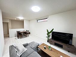 西小針1丁目131番　F号棟