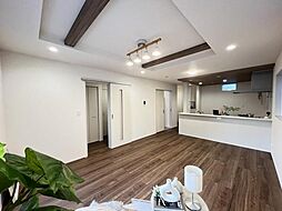 北足立郡伊奈町中央4丁目　2号棟