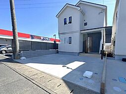 久喜青毛1丁目6番　D号棟