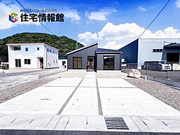 山県市高富　4号棟