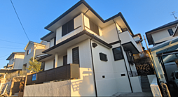 川西市　畦野駅 徒歩7分　軽量鉄骨造　外壁塗装完了しました