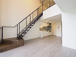 ワールドシティタワーズキャピタルタワー