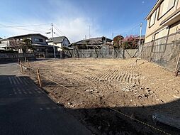 駅３分　逗子小学区　逗子４丁目建築条件無し売地Ｂ区画