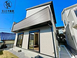 厚木市鳶尾1丁目　全2棟　新築戸建 2号棟