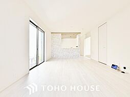 八潮市古新田12期　全1棟