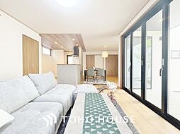 越谷市花田4丁目 　2号棟