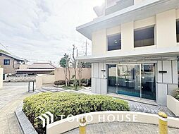 ハウス・オン・ザ・ヒル・ルネ市川フレッツ　2階