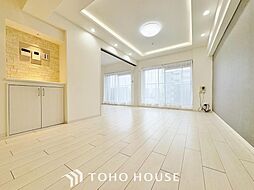 新松戸中央パークハウス B棟　7階