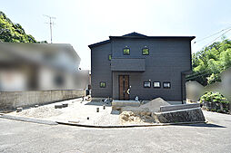 廿日市市上平良字群塚　新築戸建て