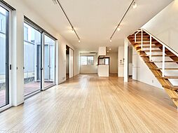 奈良市中町　戸建て