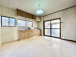 天理市平等坊町　戸建て