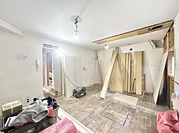 岸和田市八阪町3丁目　戸建て