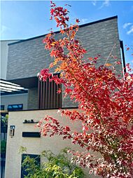 豊中市令和4年築の築浅邸宅