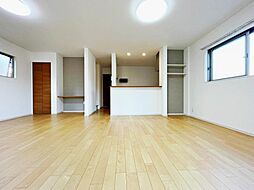 多摩市関戸 築3年戸建