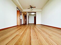 日神パレステージ国領