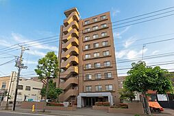 ドミール南17条 777