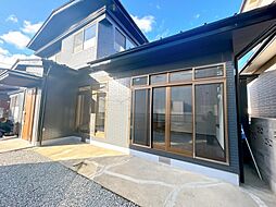 石巻市東中里1丁目　戸建て