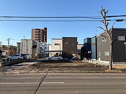 地下鉄「北34条駅」徒歩12分の好立地、建築条件なしの2方角地