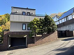 積水ハウス施工　堺川2丁目　地下車庫付き3LDK邸宅