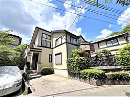(三井ホーム施工)屋根葺替と外壁塗装したばかりの南道路の邸宅。