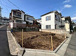 三方角地の開放感。陽当たり・通風ともに良好な快適立地