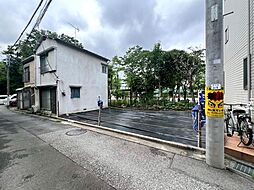 「赤羽」駅徒歩10分、利便性と陽当たりを両立の売地
