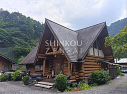 榛原郡川根本町ログハウス
