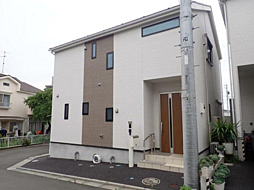 秦野市河原町　築浅戸建て