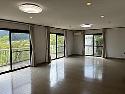 東温市上林平屋戸建て