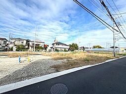 草加市新善町　南北両面道路に面した　建築条件なし売地