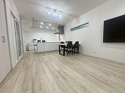 明るさ・省エネ・使いやすさを兼ね備えた、長池町の築浅3LDK。