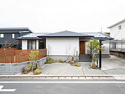 糟屋郡粕屋町長者原東６丁目の一戸建て