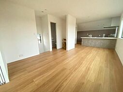 緑区いぶき野　新築一戸建て　1号棟