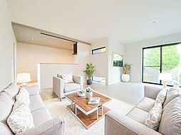 栄区上之町　新築一戸建て