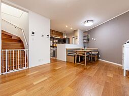 戸塚区上倉田町　中古一戸建て