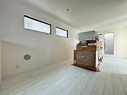 プラスエーハウス富岡東1丁目III　新築一戸建て　2号棟