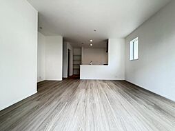 栄区庄戸5丁目　新築一戸建て　1号棟